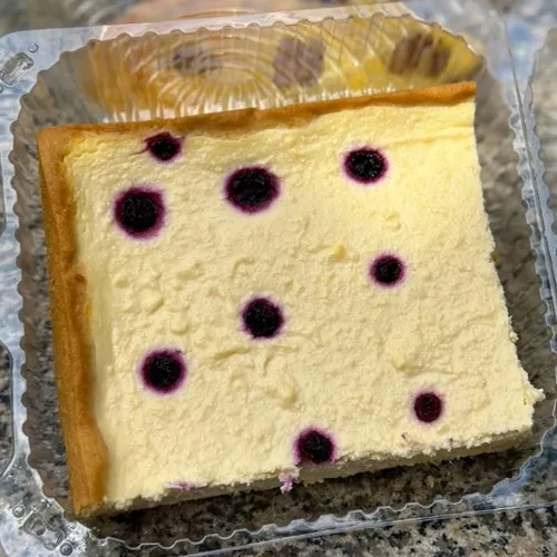 Творожник с ягодами